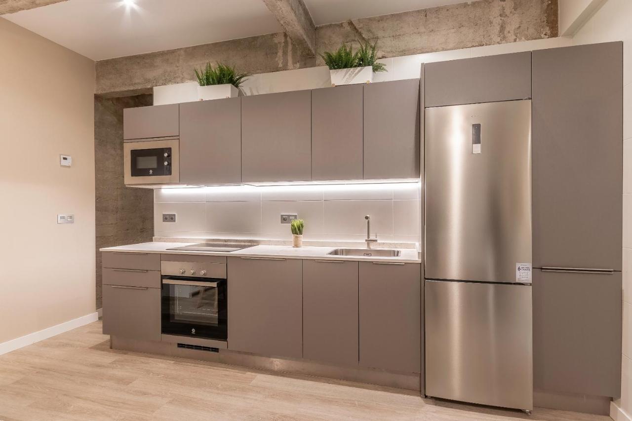 Recien Reformado Junto A Metro San Mames Apartment Bilbao Luaran gambar