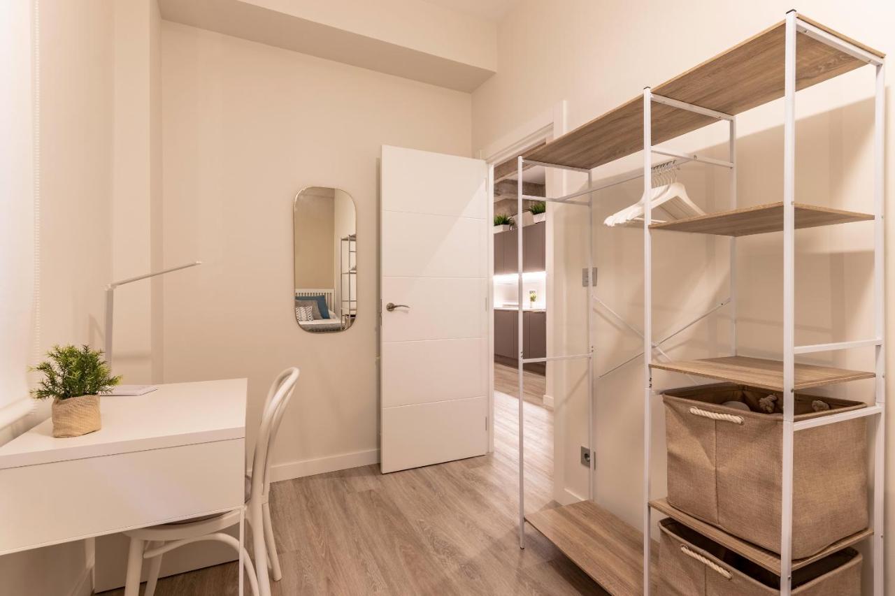 Recien Reformado Junto A Metro San Mames Apartment Bilbao Luaran gambar
